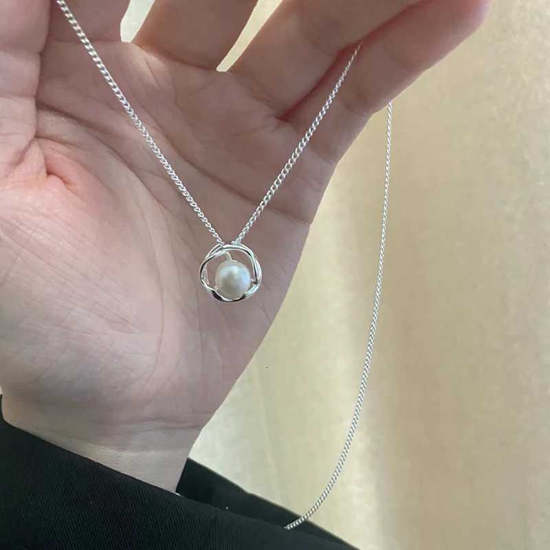 Sterling Silver Pearl Pendant Necklace Fashionable Geometric Choker for Women Girls Elegant Birthday Jewelry Gift Z250910