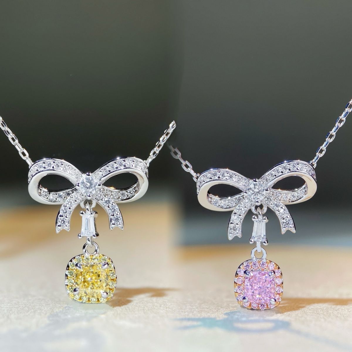 S Pure Sier Necklace for Women Bowknot, Ins Style, Simple Versatile, High-end Feel, Cute and Sweet Chain with Pink Dia Pendant Jewelry for Women