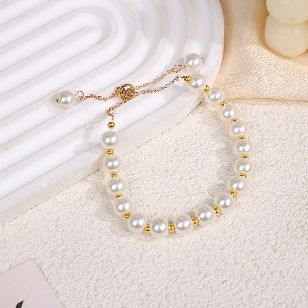 Chic Online Best-Seller Premium Quality Pearl Adaptable Bangle for Her