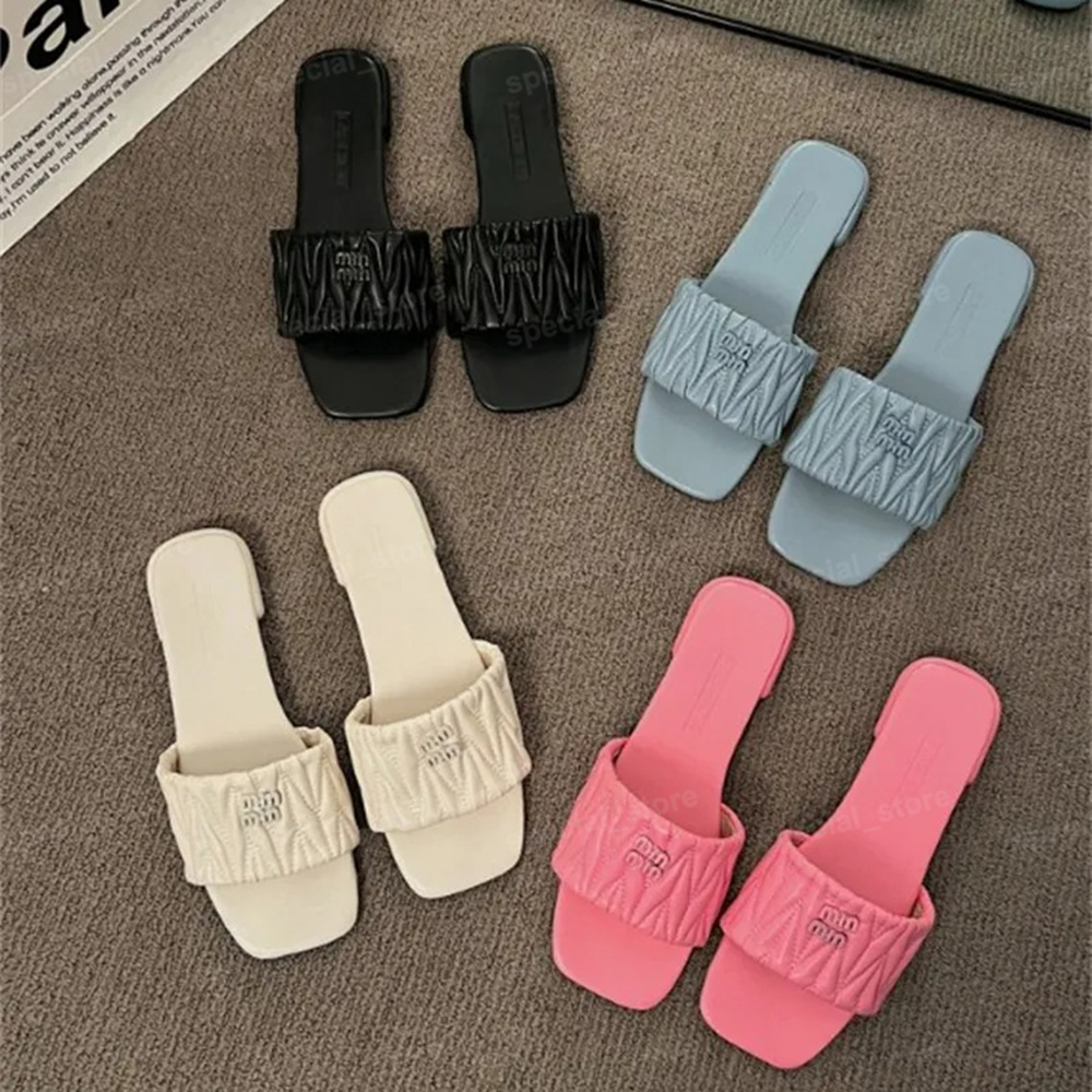 Womens Slippers Designer Sandals Flats Mules Fashion Slide Shoes For Woman Leather Rubber Sole Sandale Summer Beach Ladies Sliders Black White Bl