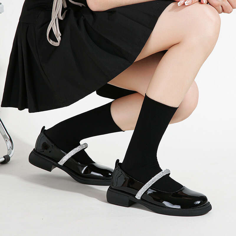 2025 Autumn New Mary Jane Casual Rhinestone Strap Thick Sole Shallow Mouth Round Toe Women's Patent Leather Single Shoes