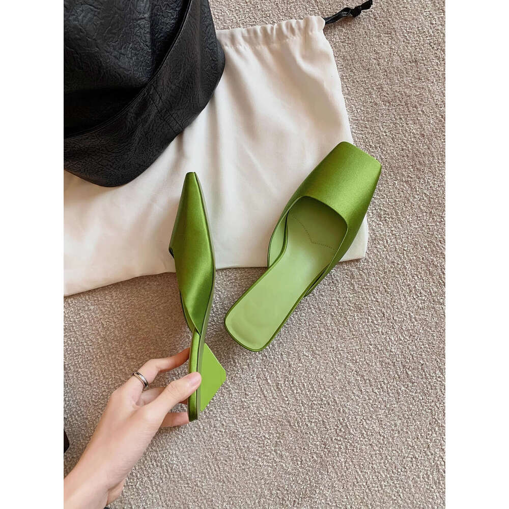 Huizhou Women's Shoes Designer French Style Shallow Mouth Sandals Summer Triangle Heel High-end Square Toe Mules Slippers Women
