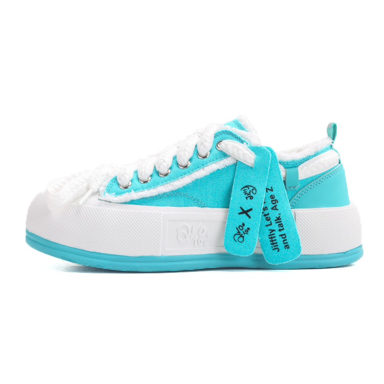 Q.Vonton Women's Low Top Sneakers - Versatile Casual Shoes with Thick Sole for Spring/Summer