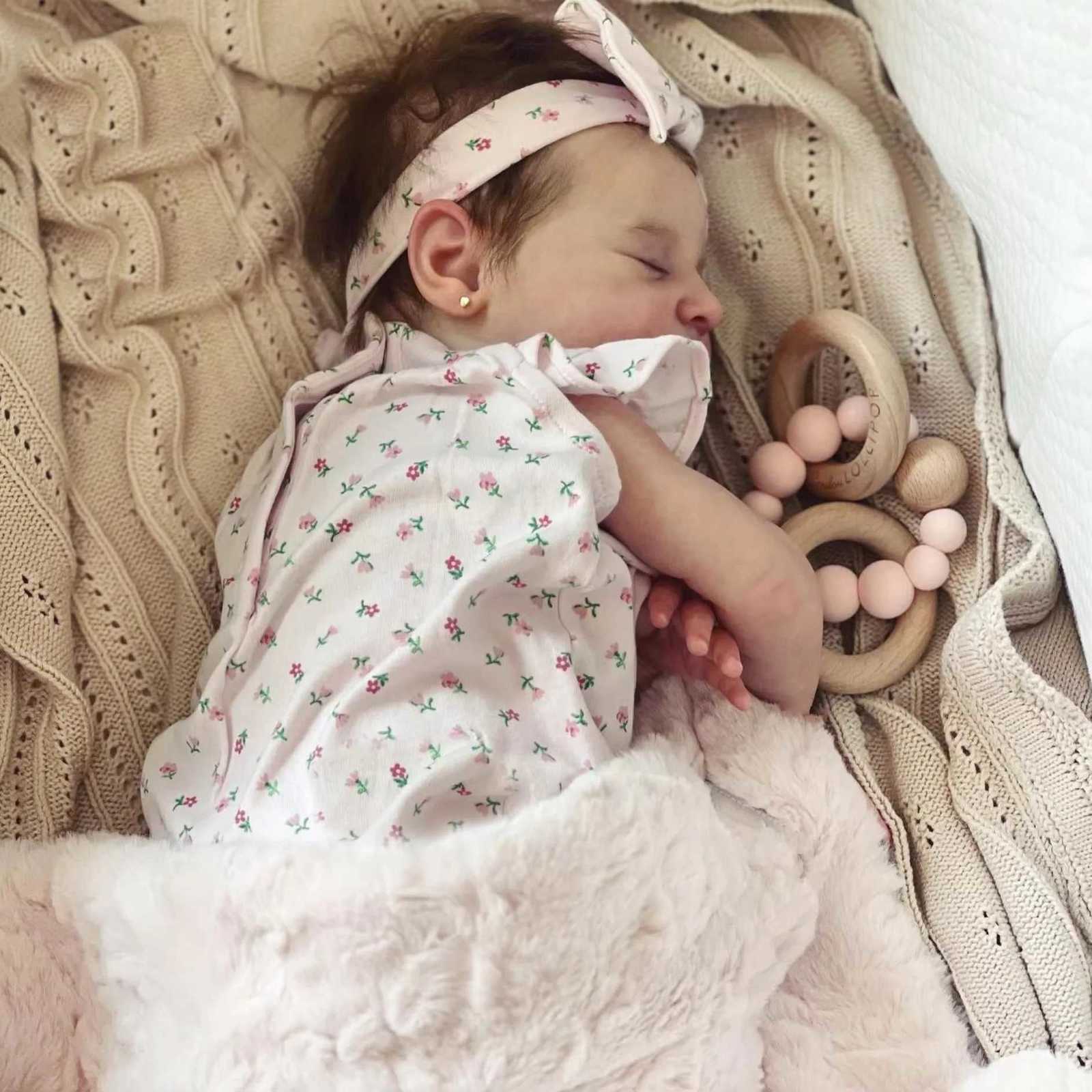 19-inch Newborn Reborn Baby Doll Laura 3D Skin Hand-Painted Detailed Veins Realistic Look Collectible Doll for Display W250728