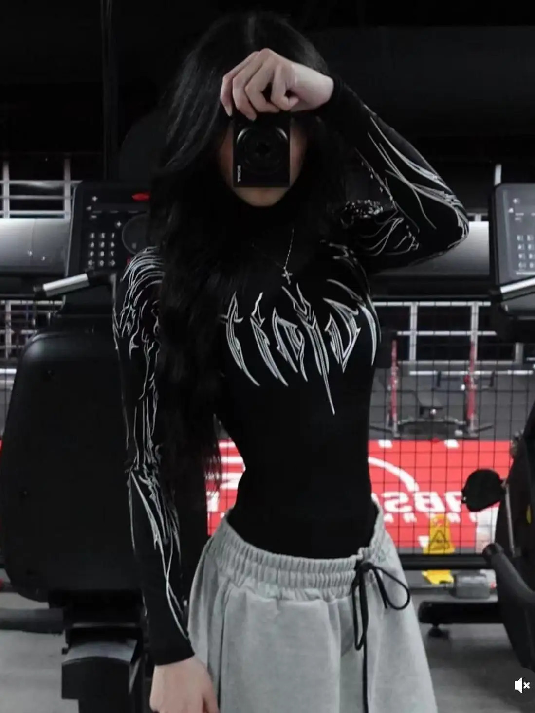 Gothic sporty graphic t shirts tight fitting high elasticity fitness exercise breathable long sleeve y2k T-shirt women clothes 250728