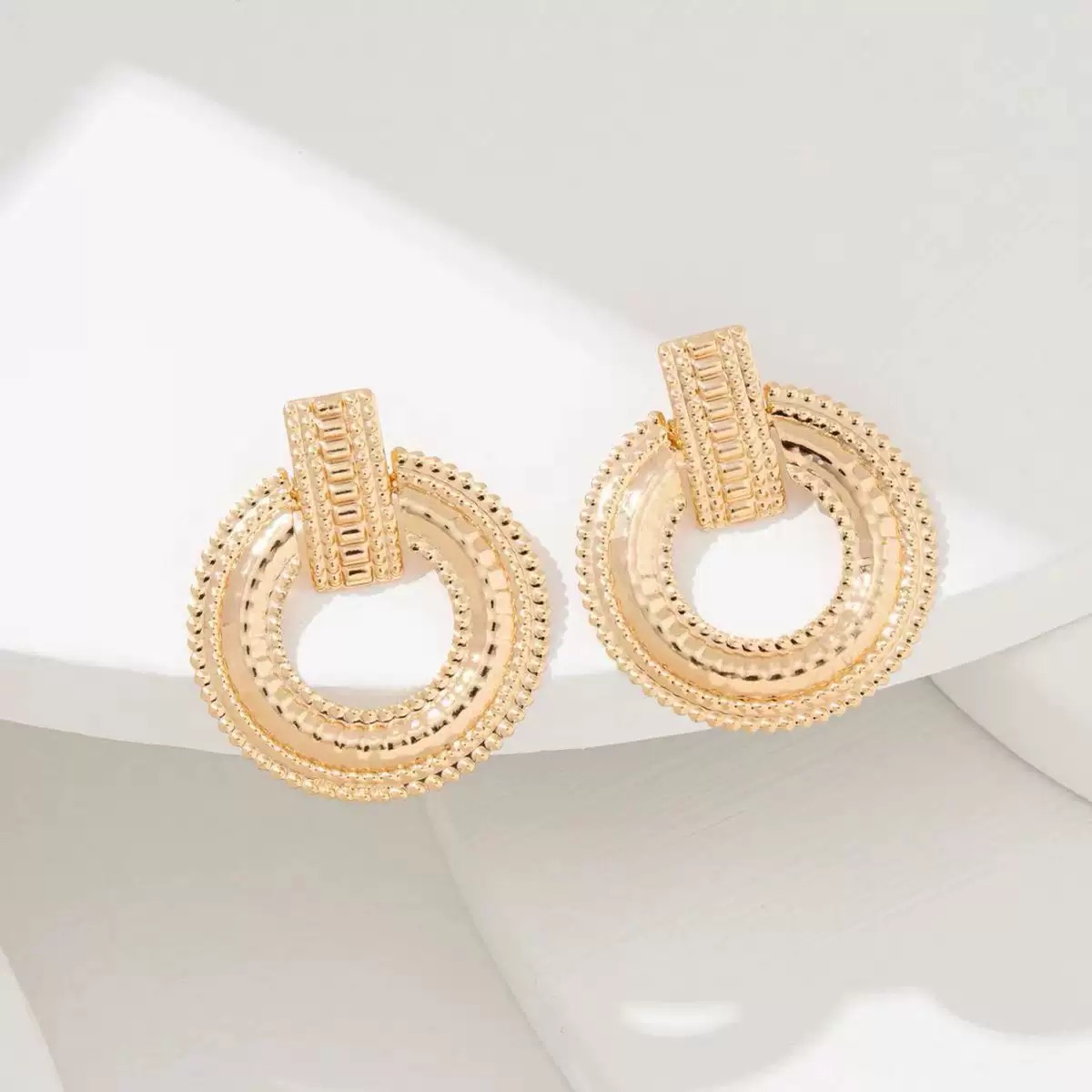 New Large Pearl Drop Earrings Women's Vintage Geometric Round Earrings