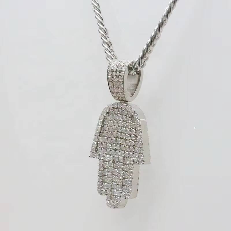 Custom Fine Jewelry Hiphop Sparkling Hand Shape Moissanite Pendant Necklace Sterling Silver925 Iced Out Moissanite Cuban Chain