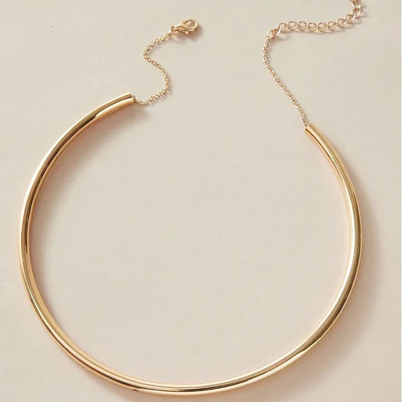 Metal Necklace Circle Choker for Women Simple Fashion Jewelry Party Gift Style 250723