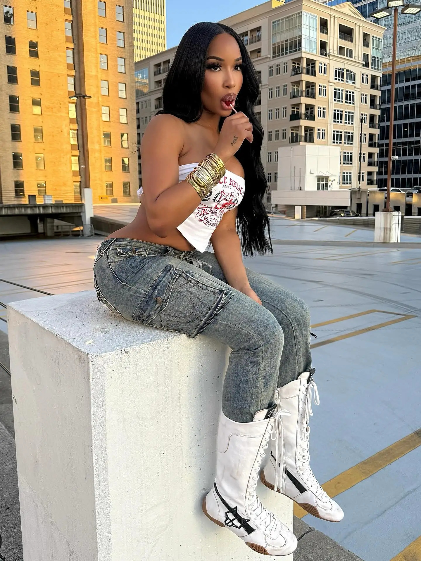 Summer Buddha Graphic T Shirts Fashion Top Printed Women Y2K Cropped Tank Tops Tees Sexy 2025 Sweatshirts Streetswear Clothes 250728