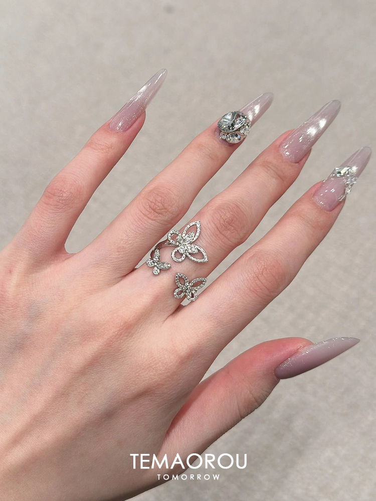Butterfly Fairy Full Diamond Hollow Zircon Ring Exquisite French Elegant Temperament Versatile Index Finger Ring Womens Ring Style 250728
