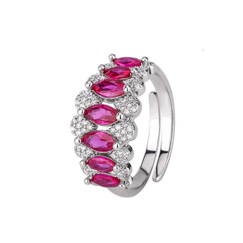 Ring Designer Luxury Jewelry rings for women Copper plated with platinum Inlaid simulation blue pointed crystal pink corundum vintage style Festival g