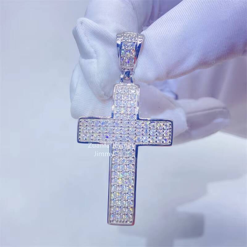In Stock Cheap Price 925 Sterling Silver With VVS Moissanite Diamond Gemstones Cross Pendant