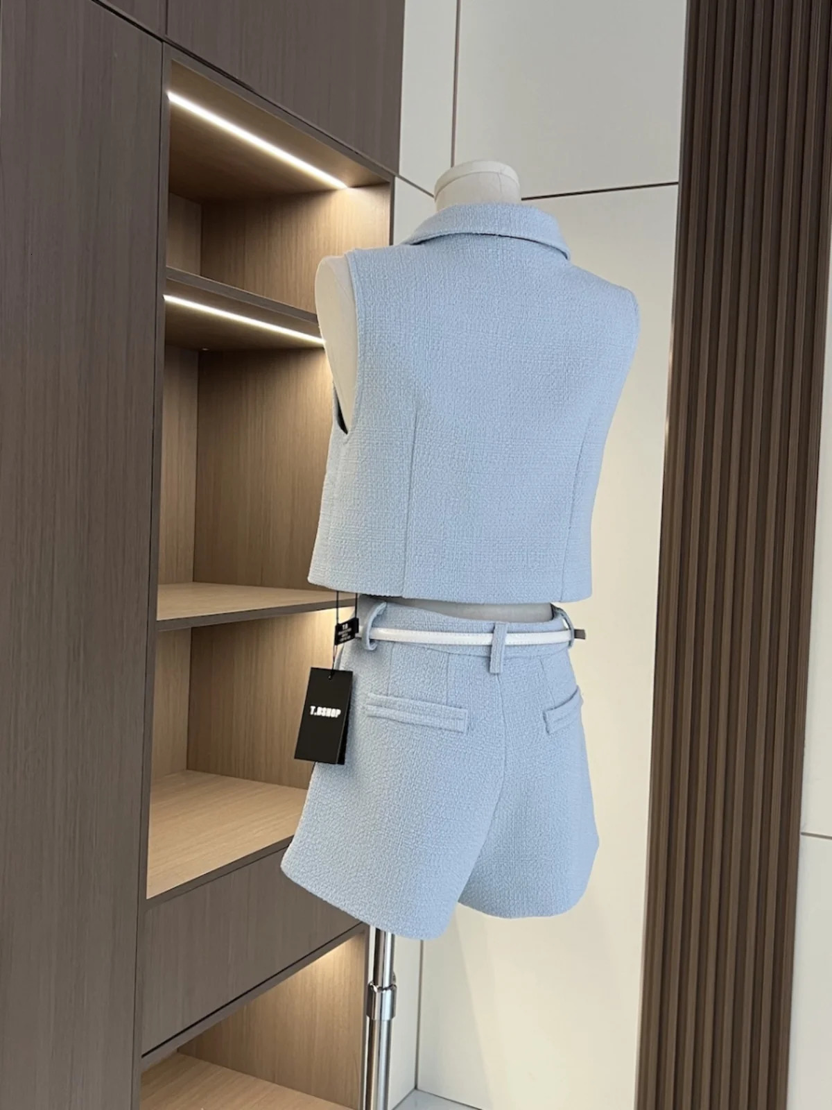 Womens Elegant Two Pieces Tweed Short Suit Lady French Style Sleeveless Bowknot Pockets Top High Waist Shorts 250728