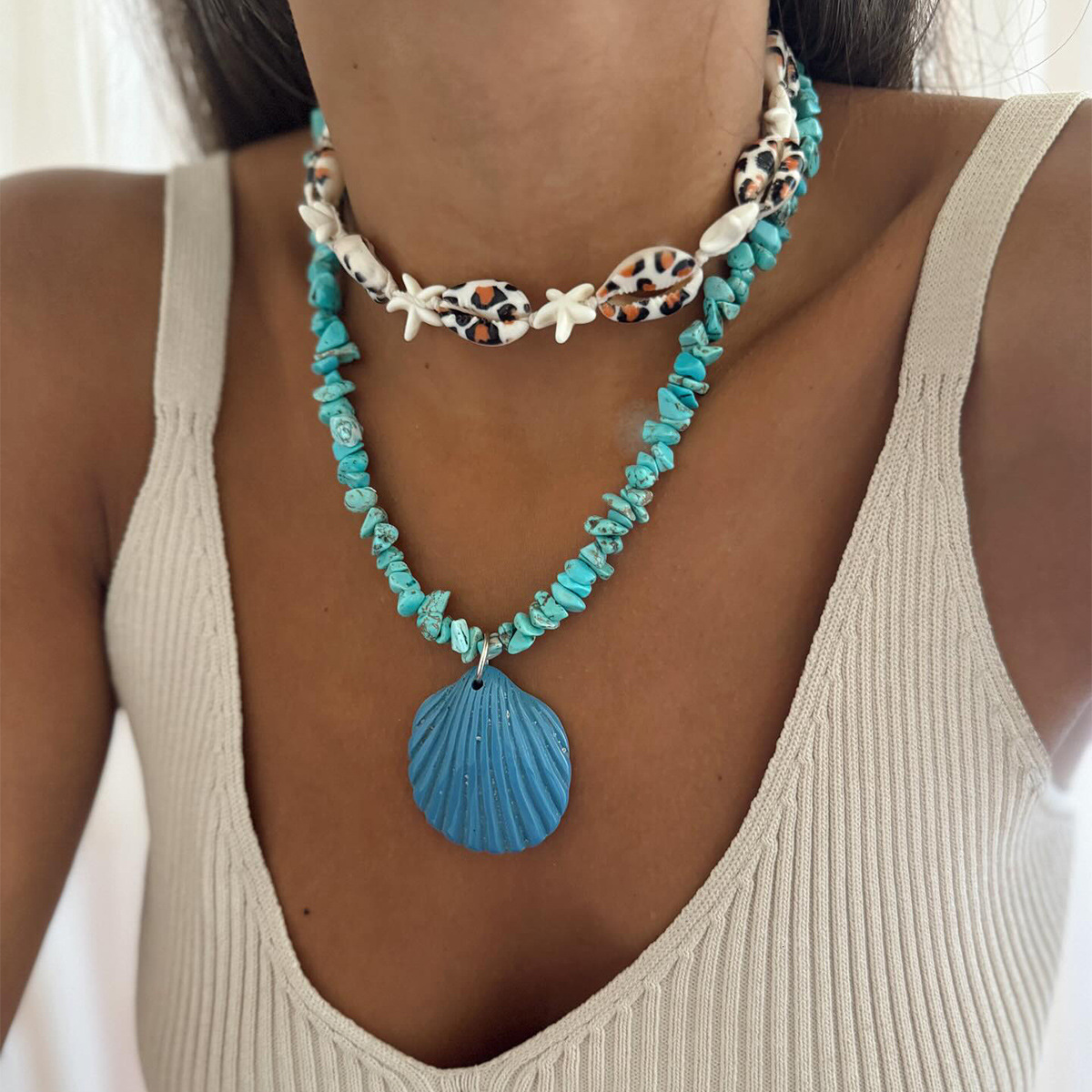 Fresh and Sweet Blue Pendant Necklace Casual Vacation Summer Shell Layered Collarbone Chain for Women Jewelry for Women
