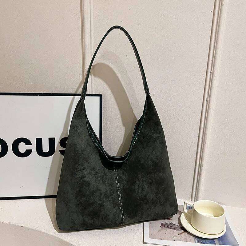 New popular women s large capacity versatile shoulder retro frosted bucket tote bag
