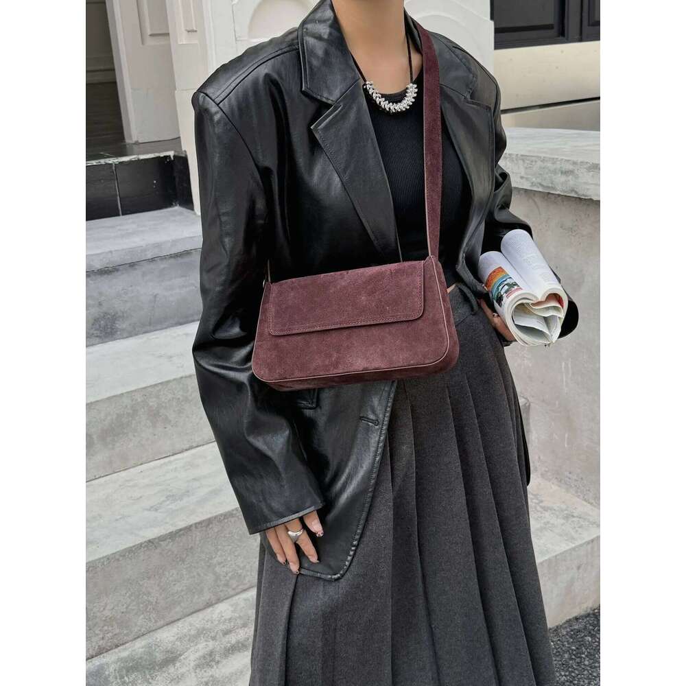 2026 New Frosted Leather Saddle Maroon Coffee Color Daily-use Women Messenger Bag French Stylish Flip Cover Phone Purse