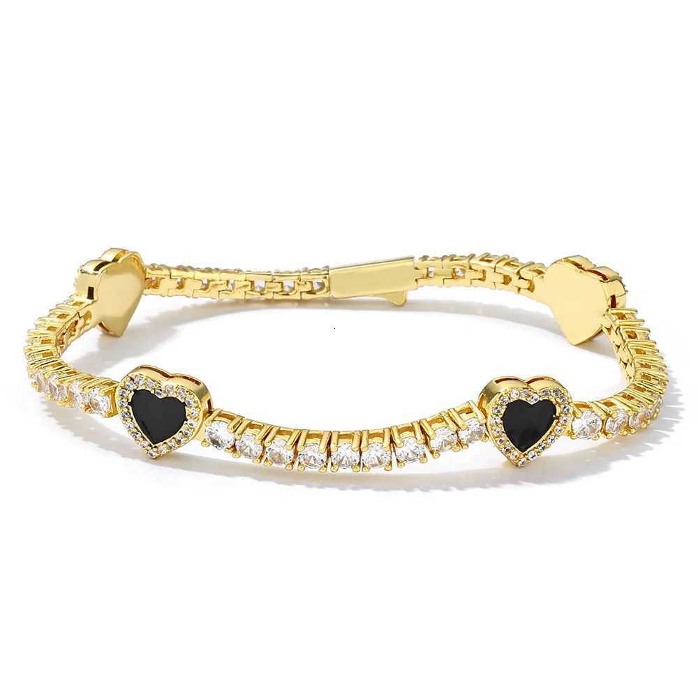 ESKIM Hot Selling Colorful Heart Shaped Tennis Chain 4mm Wide Gold Plated Tennis Bracelet Hip Hop Women Jewelry W250728