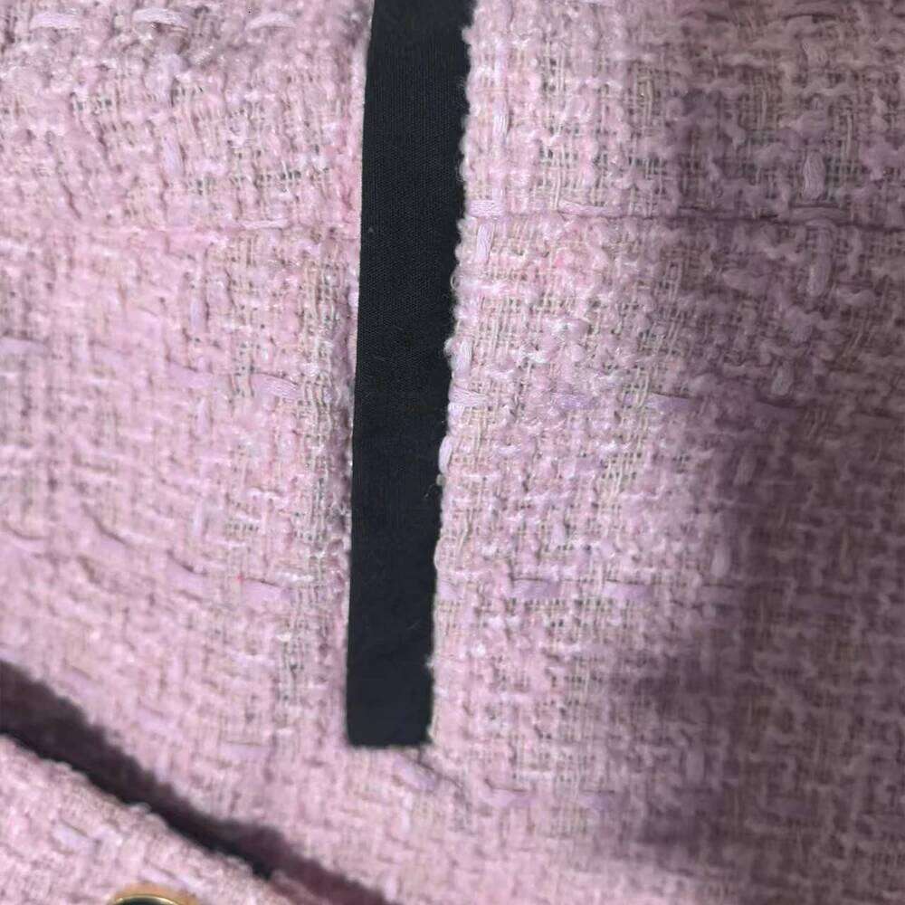 2024 Autumn New Women's Clothing Style Fashionable And Versatile Slim Fit Light Pink Texture Suit Jacket