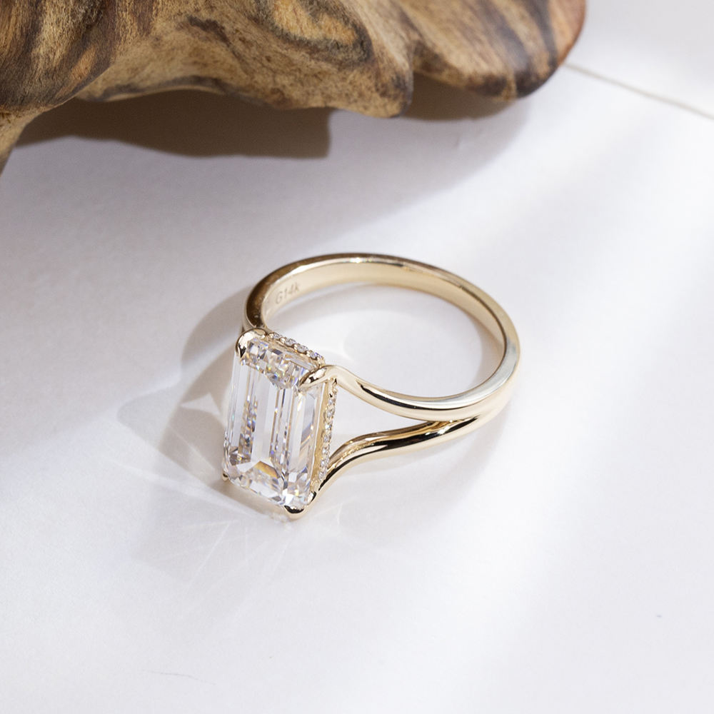 Customized Jewelry Wedding Band 18K Solid Gold 1 ct Fancy Shape Emerald Cut Lab Grown Diamond Engagement Wedding Ring