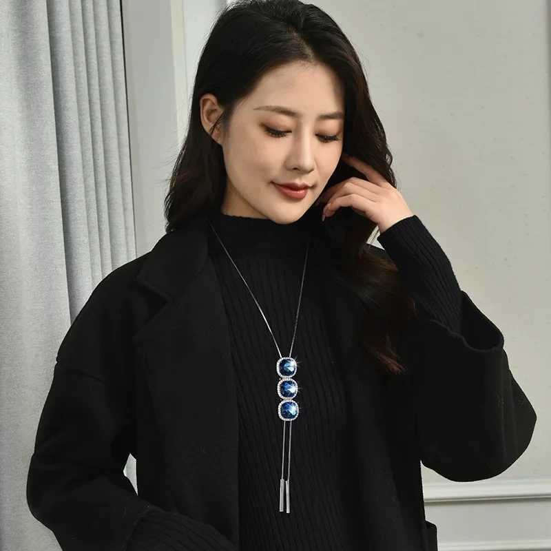 Elegant Long Necklace with Blue Crystal Tassel HighEnd Fashion Jewelry Gift for Women Z250910