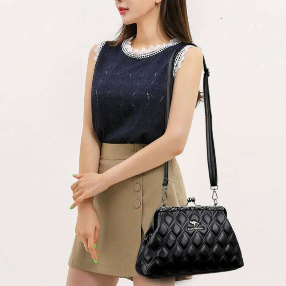 Women s Black Quilted Kiss Lock Crossbody Bag Vintage Style Clutch Shoulder Purse Handbags Bags Designer Small Sac bag