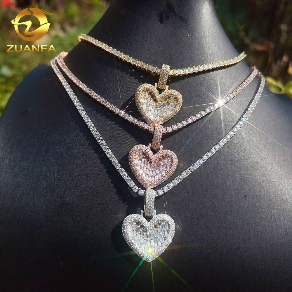 Custom Hip Hop VVS Moissanite Diamond Pendant Fine Jewelry in Sterling Silver 925 Iced Heart Pendant