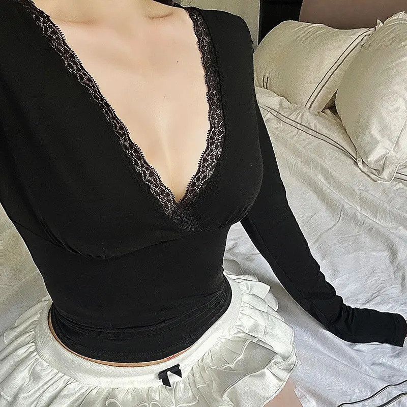 Womens Tshirt Autumn Black Sexy VNeck Lace Streetwear Fashion Long Sleeves Female Versatile Casual Slim Tees Top 250728