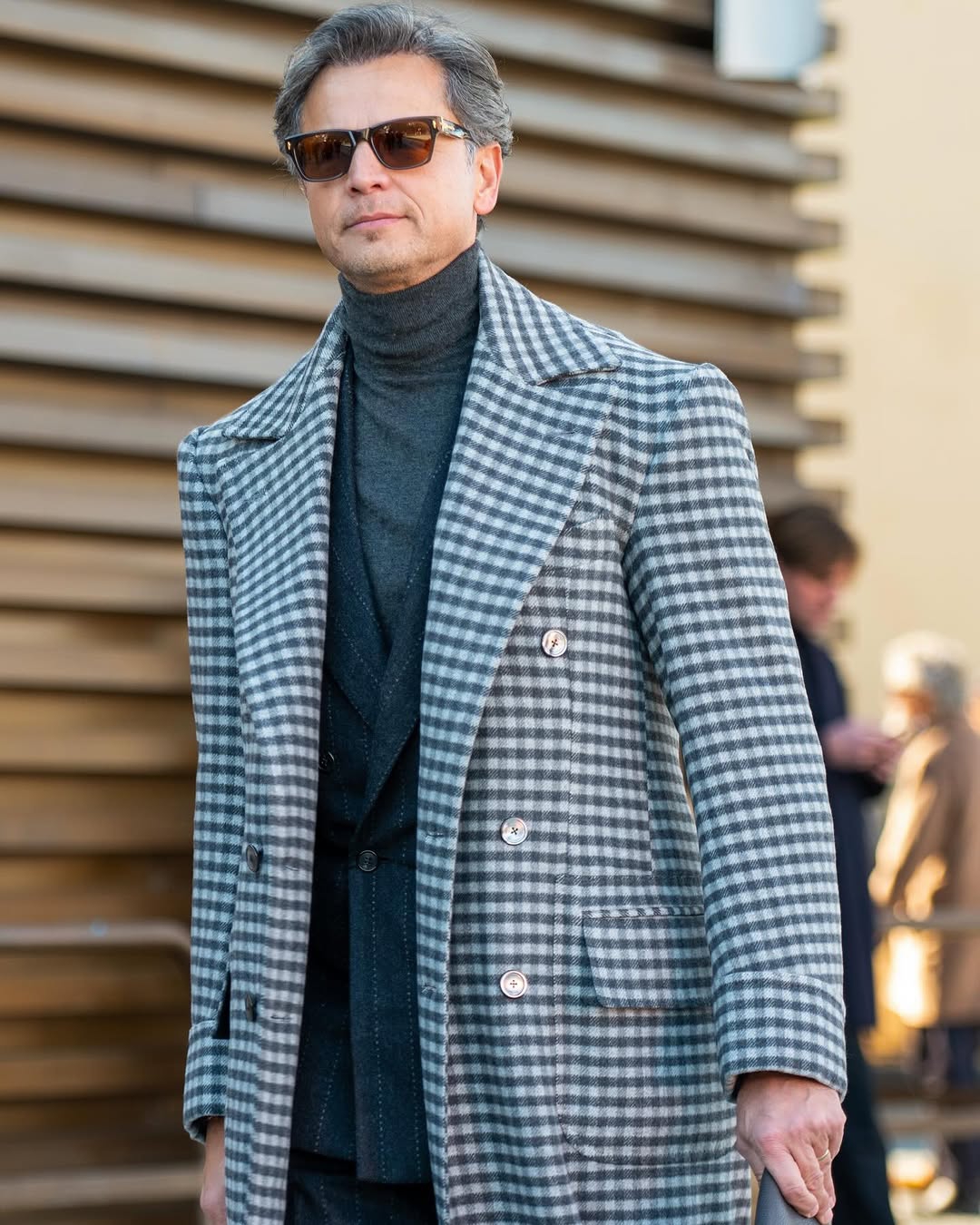 Fashion Wool Blend Coat Men Winter Over Jacket Double Breasted Business Long Overcoat Plus Size Warm Formal Business Customized