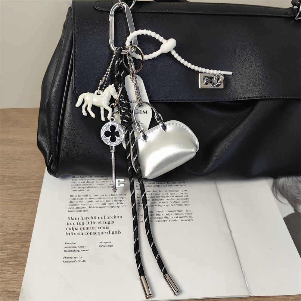 INS Style Simple Silver Bag Keychain Laser Pony Key Pendant Unisex Bag Accessory