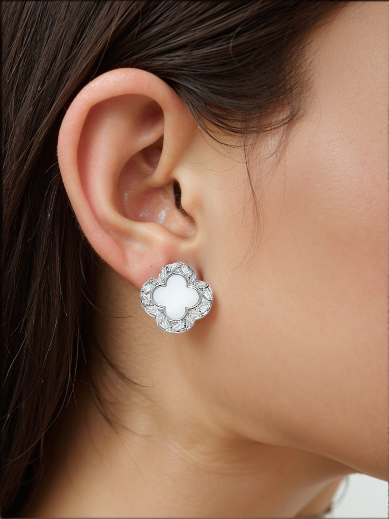 Elegant Ladies' Jewelry: Simple Yet Sophisticated Floral Motif Hoop Earrings