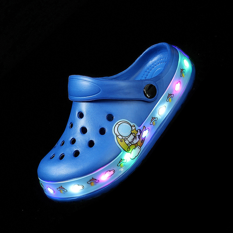 LED Light Children's Clogs Summer Kids Sandals 25 New Slippers Beach Hollow Baby Shoes