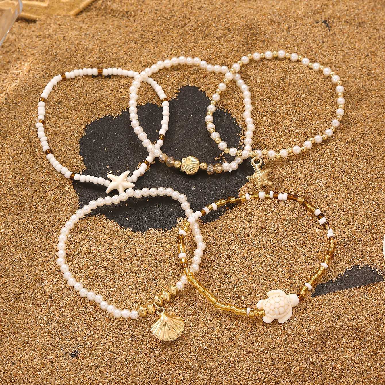 Elegant Multi-layer Imitation Pearl Bracelet Starfish Shell Turtle Pendant Bracelet for Womens Summer Party Dating Jewelry W250728