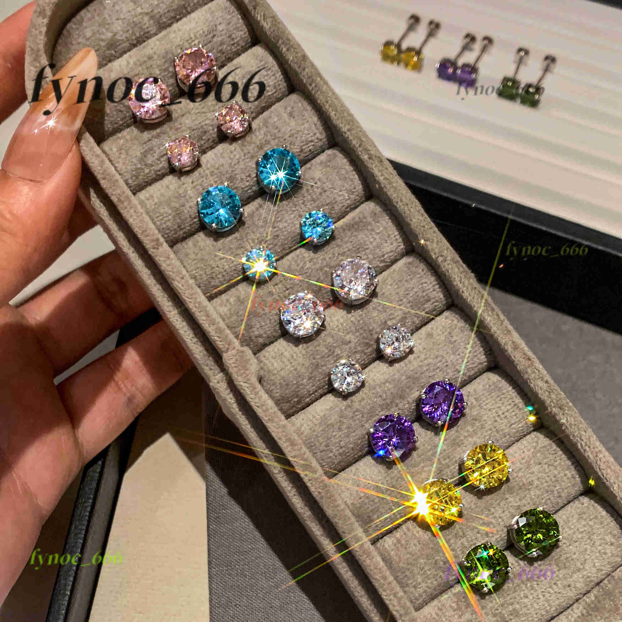 Fashionable and Versatile S999 Sterling Silver Shiny Moissanite Stud Earrings for Women Jewelry Factory Wholesale