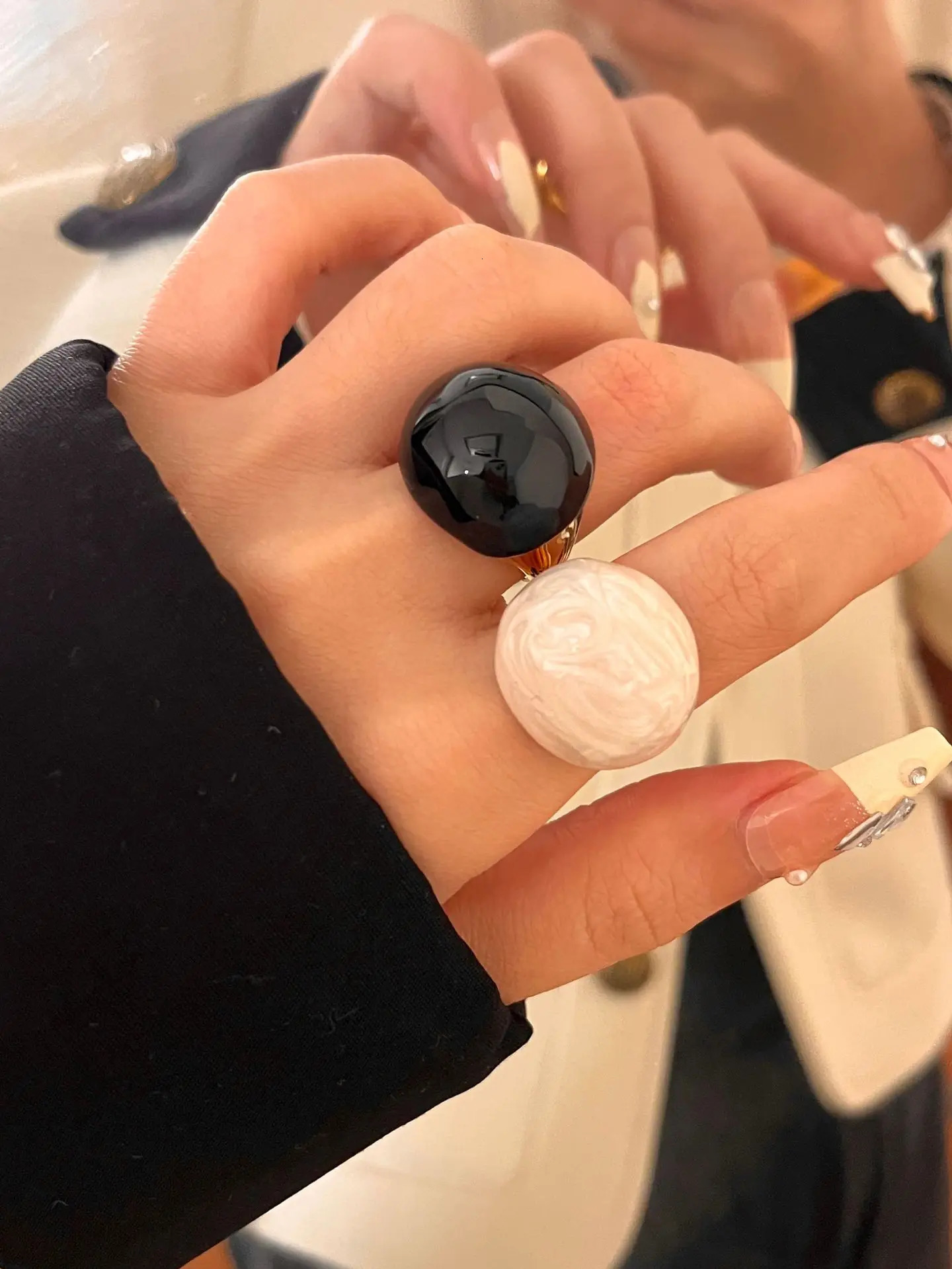 Vintage Metal Round Egg-shaped Enamel Drip Glaze Opening Rings for Women Girls Chunky Trendy Adjustable Jewelry Gift 250723