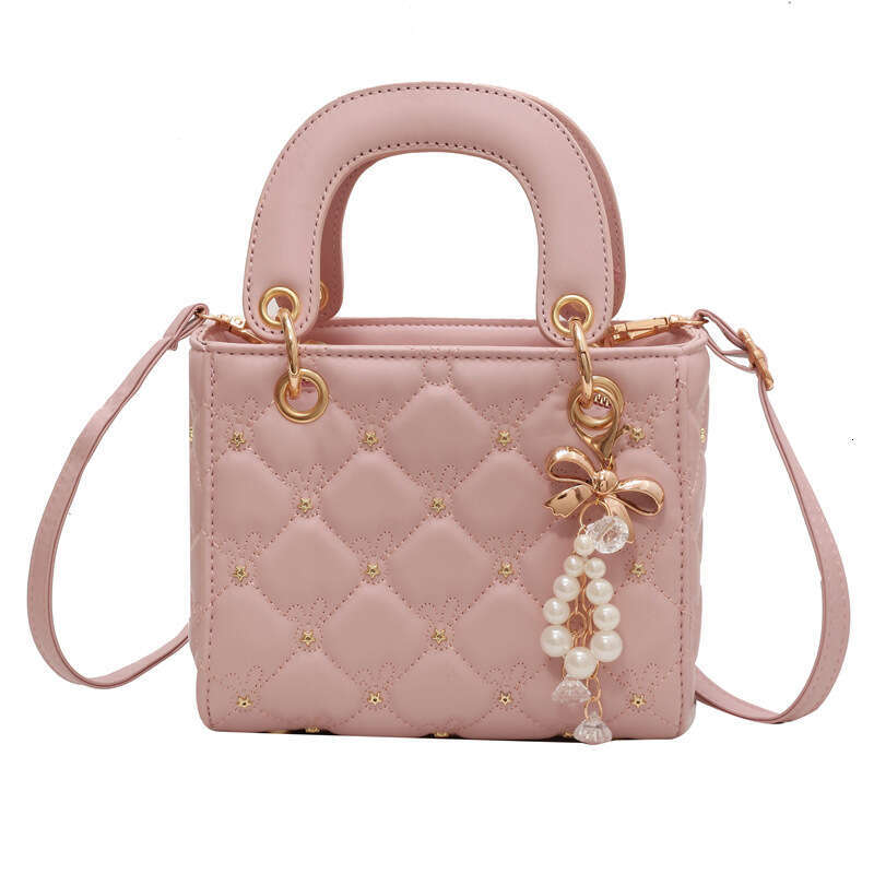 Quilted Embroidery for Women Summer New Fashion Single Shoulder Crossbody Stylish Handheld Small Square Bag