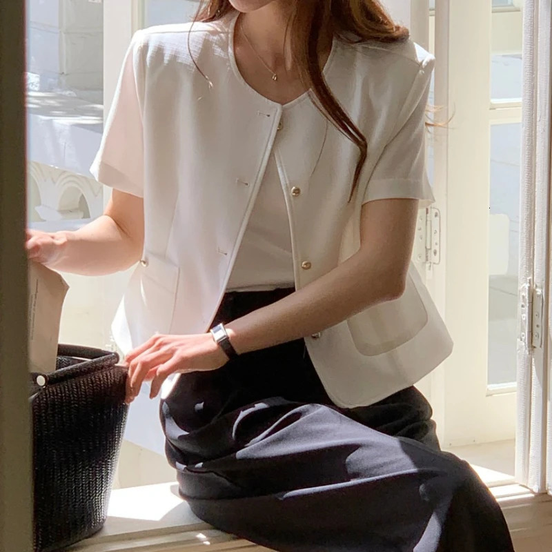 REALEFT Summer Single Breasted Womens Short Jackets Solid Oneck Sleeve Casual Korean Slim Outerwear Female 250728