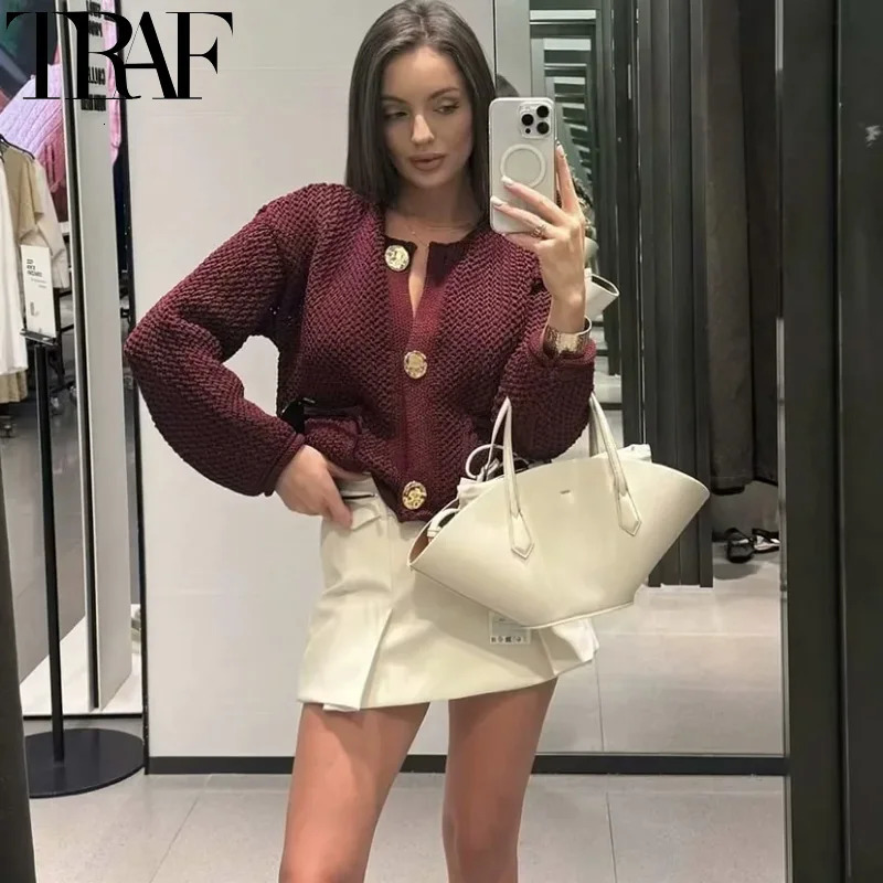 TRAF Knitted Sweater Cardigan For Women Autumn Long Sleeve Cropped Cardigans Ladies Outerwear Winter Button Knit Sweater 250728