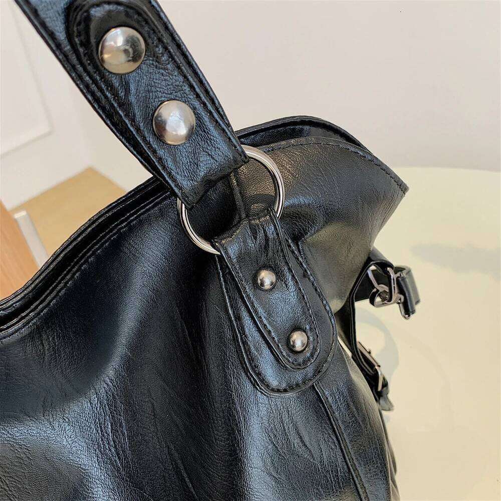Women Messenger Big Size PU Leather Shoulder Crossbody Casual Retro Solid Color Female Travel Shopper Mommy Tote Bag