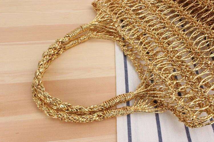 New gold and sier thread hollowed out hand hook woven for trendy women's vacation beach portable straw bag