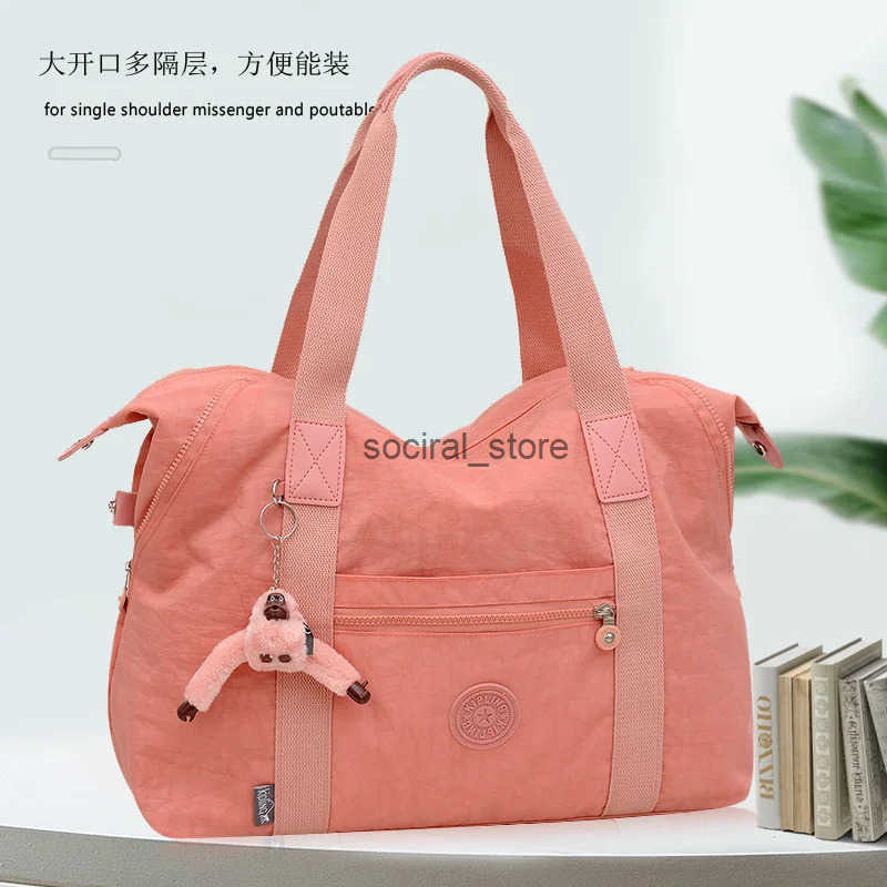 Large Capacity Washed Fabric Travel Bag Lightweight Foldable Gym Yoga Duffel with Monkey Keychain Short Trip Waterproof Tote Q0728