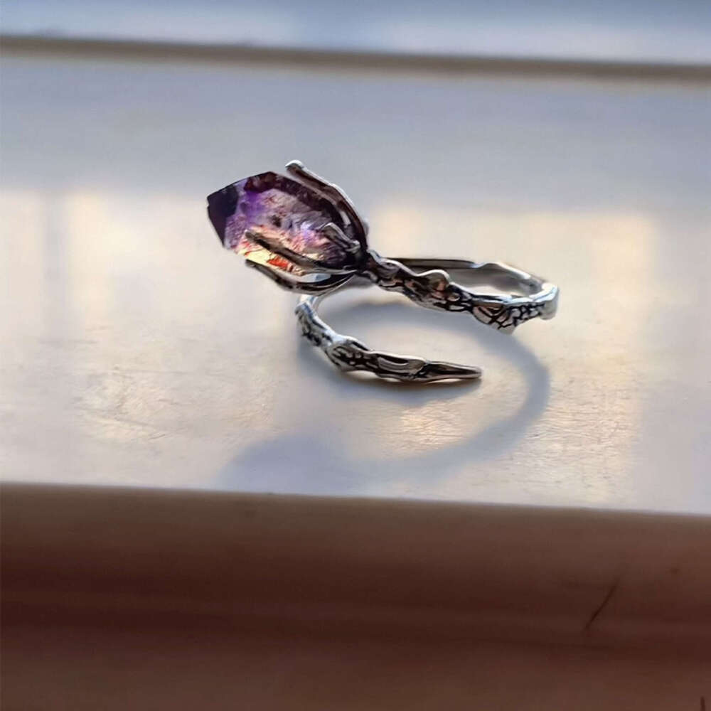 YUJI Personalized Creative Open Tree Branch Flower Holder Artificial Amethyst Inlaid Diamond Unique Ring for Women