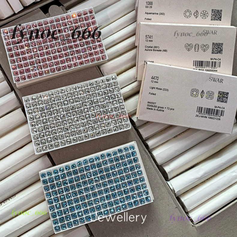 Fashionable and Versatile S999 Sterling Silver Shiny Moissanite Stud Earrings for Women Jewelry Factory Wholesale