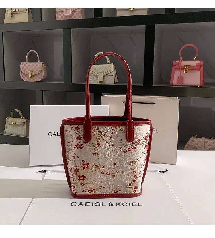Fashion Embroidery Floral Casual Tote High Quality Large Capacity Women Handbag Textured Lady Purse Shoulder Underarm Bag