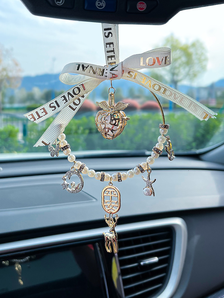 Car Air Freshener Hanging Ornament Car Interior Decoration High-end Car Perfume Hanging Decoration Fragrance Car Accessories 250728