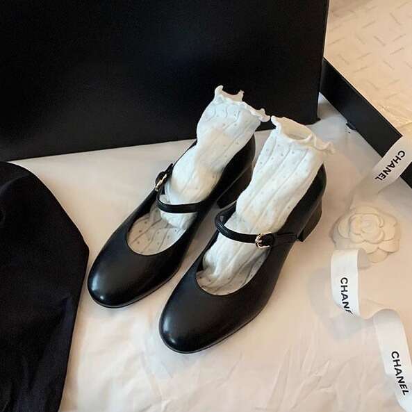 Designer Round Toe Shallow Commuter Style High Heels Slimming Chunky Heel Mary Jane Women French Chic Fashion Shoes