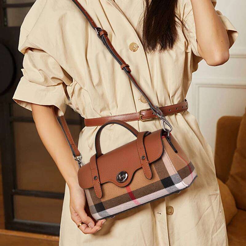 Aidrani Classic plaid single shoulder crossbody bag, canvas patchwork cowhide mini bagFashionable backpackFashionable backpack