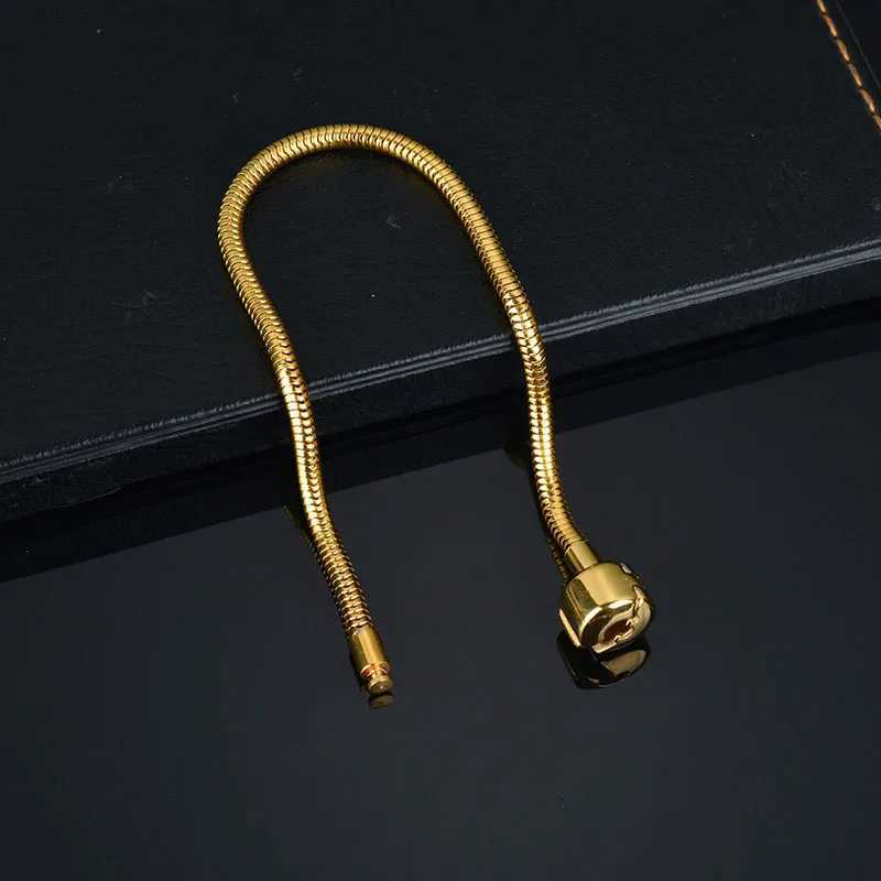 Hot Selling Silver or Gold Color Snake Chain Bracelets Adjustable Stainless Steel Never Fade For Women Jewelry Mens Birthday W250728