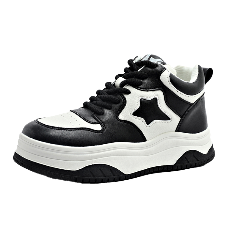 New style white sneakers for women, making feet look smaller, trendy and fashionable, thick-soled, non-slip, sports board shoes for women.