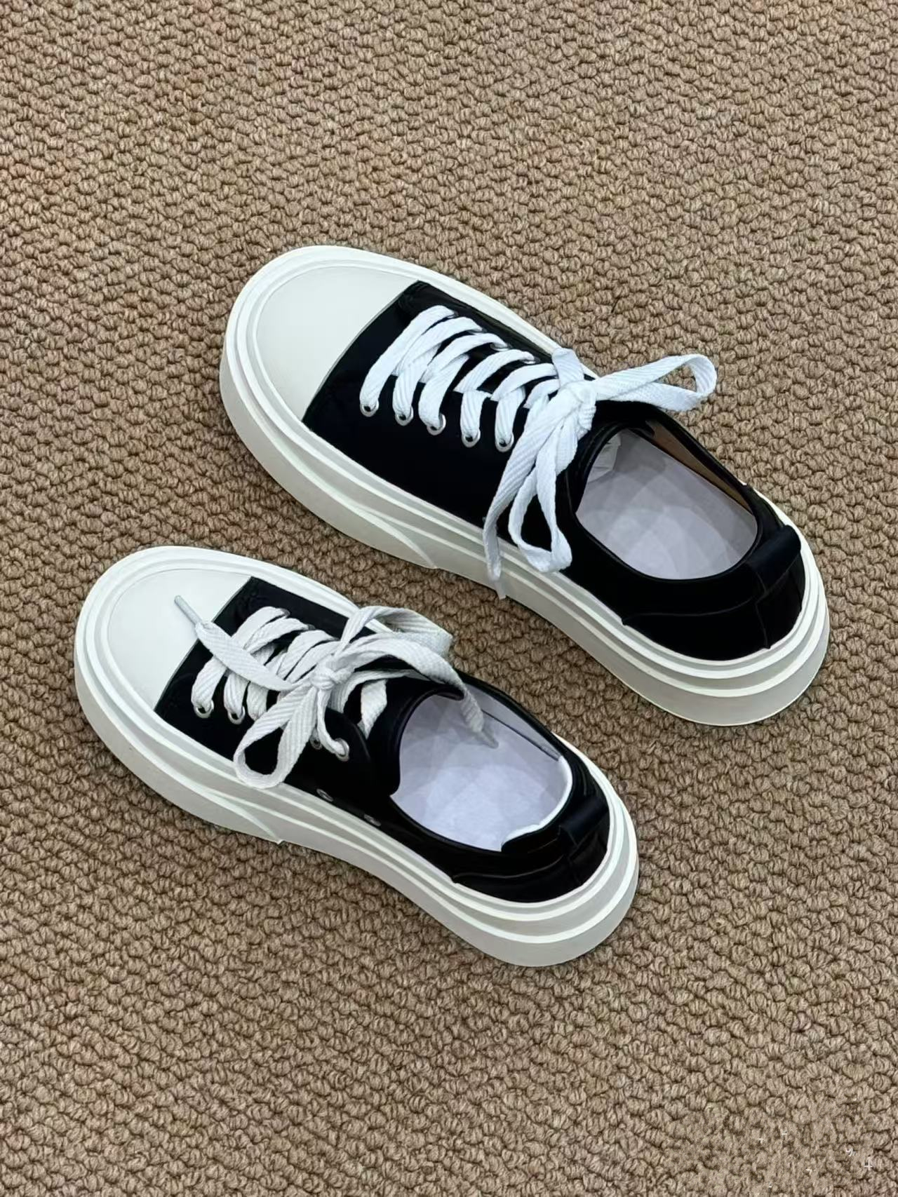 Luxury designer Sandals Slippers Women 2025 Summer