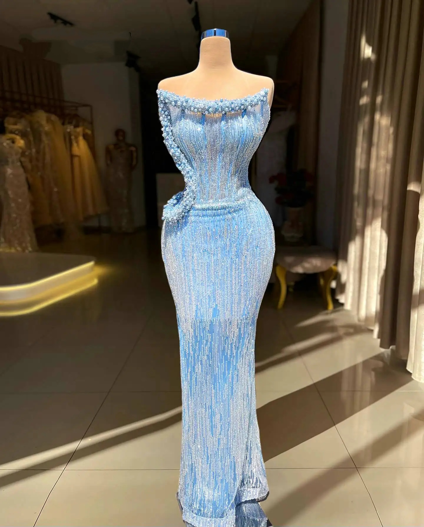 Sparkly Evening Dresses For Women Strapless Sleeveless Gown Beaded Sequins Floor Length Dress Party Customized Dress